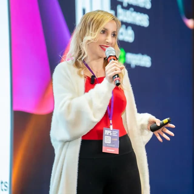 Анастасия Майер выступает в mpsellers business club